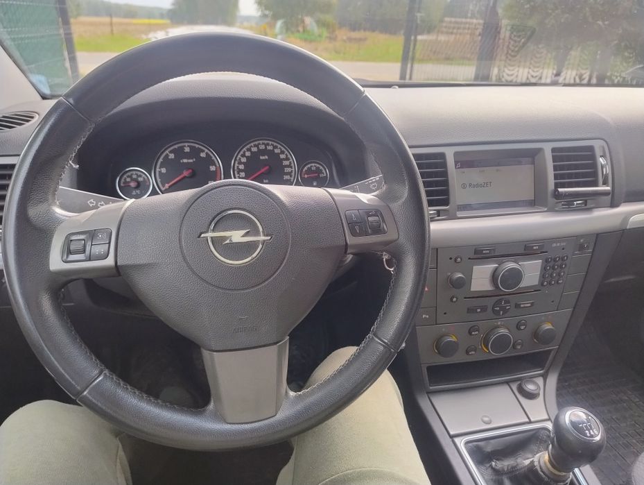 Opel Signum 1.9 CDTI 150km