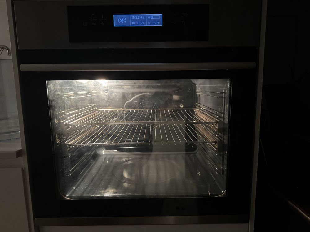 Forno pirolítico como novo com 5 anos de garantia