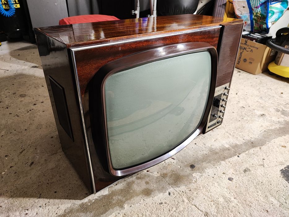 Telewizor Elektron 703-D. Połowa lat 70