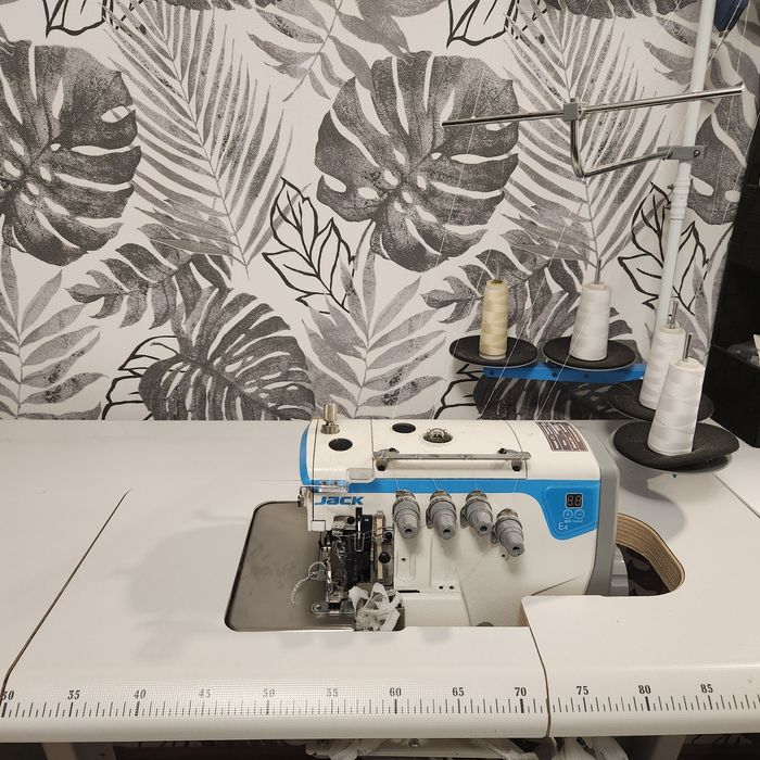 Overlock Jack E4