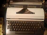 Maszyna do pisania niemiecka Triumph Gabriele 5000