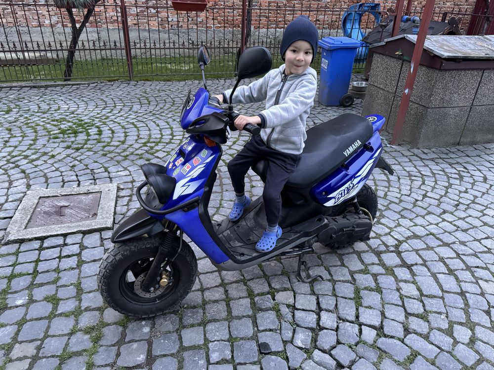 Продам Yamaha BWS 100 (бвс,утка,ямаха)