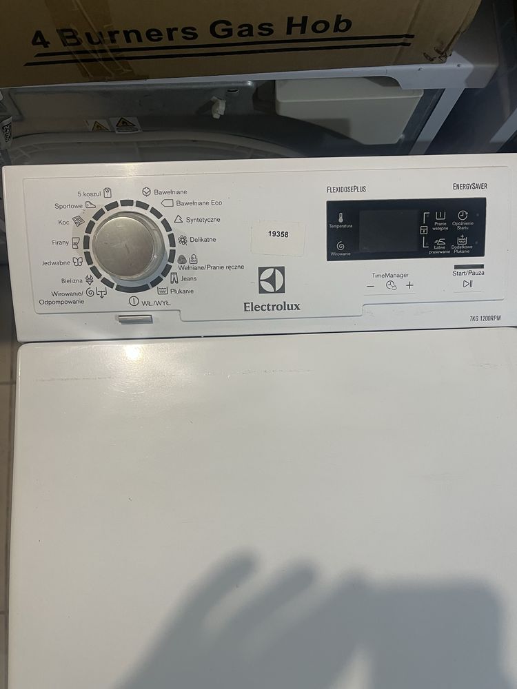 ГАРАНТІЯ!! ДОСТУПНА ЦІНА!! Пральна машина Electrolux EWT 11276