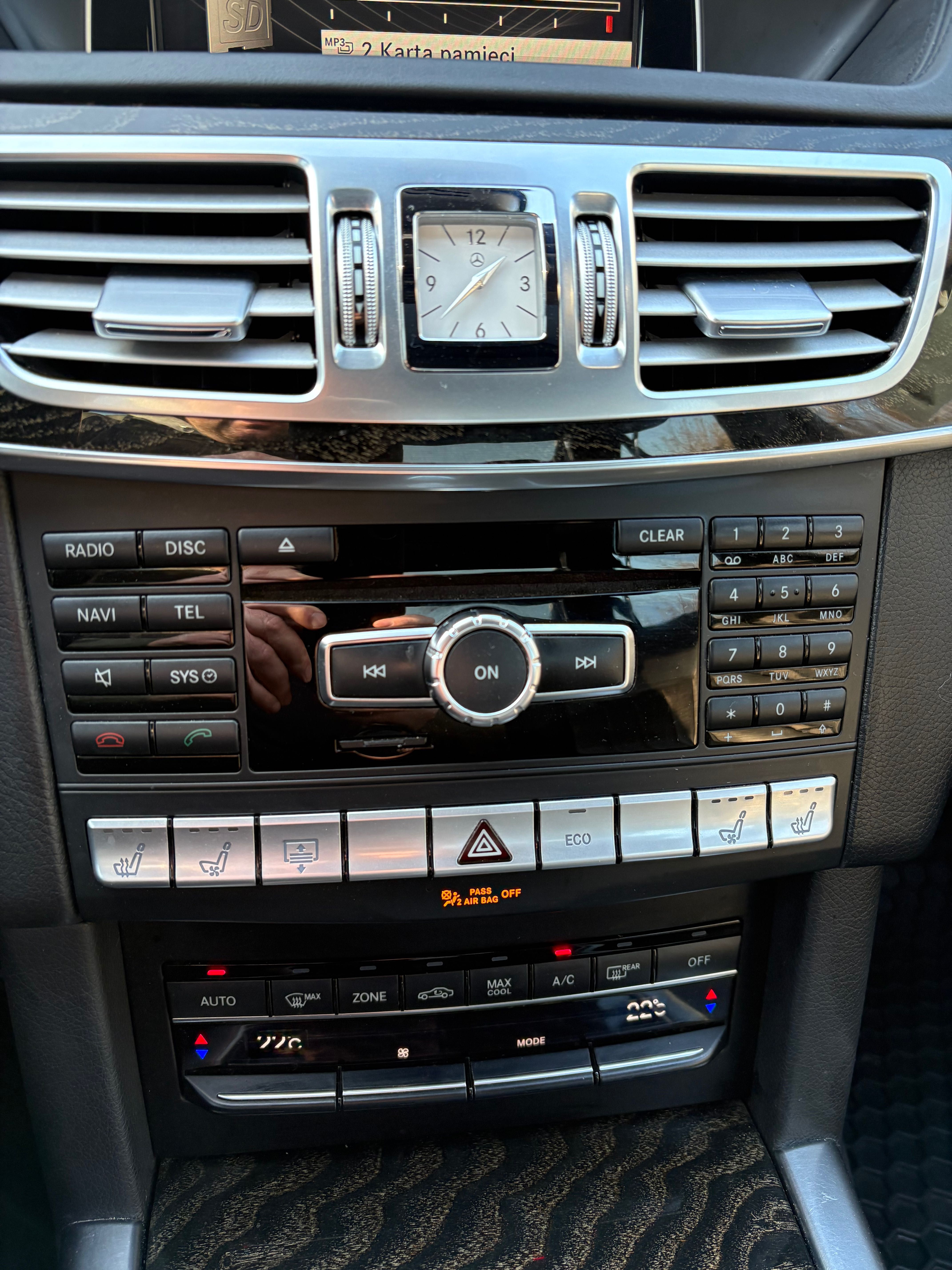 Mercedes E-klasa E400 4matic 333KM (ASO)