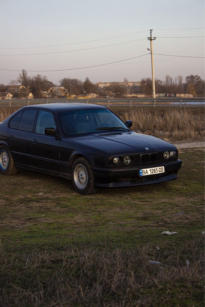 Bmw e34 m50b20(безванос)