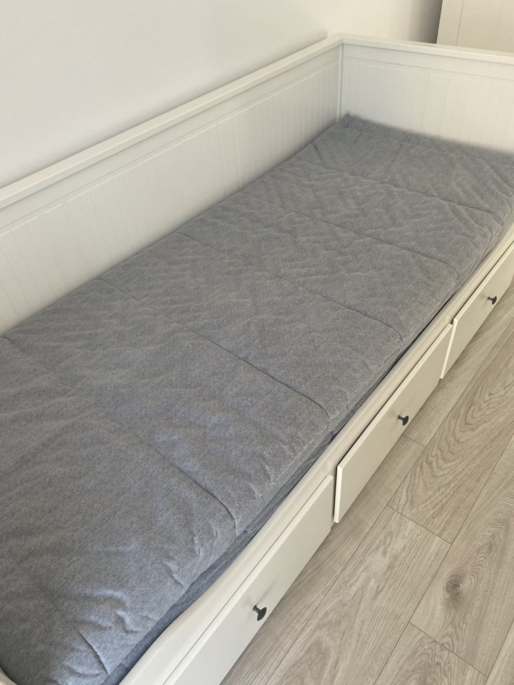 Łóżko Hemmes Ikea