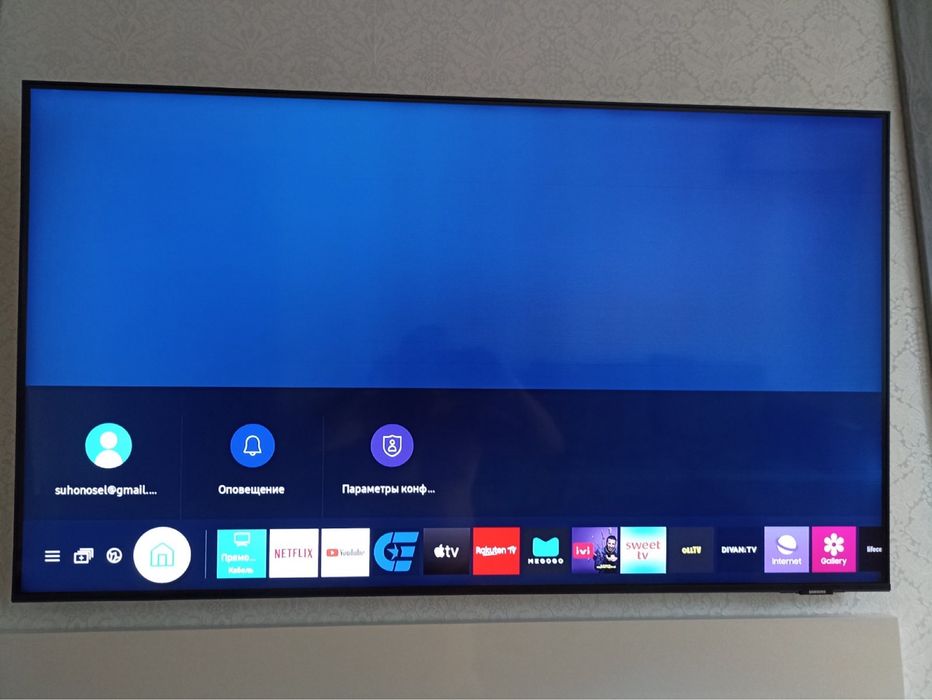 Телевізор samsung Q60LED