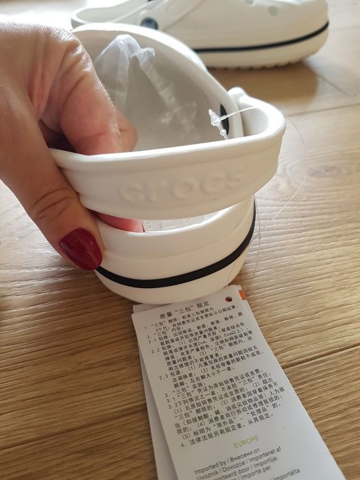 Crocs klapki gumowe w kolorze białym rozm.37