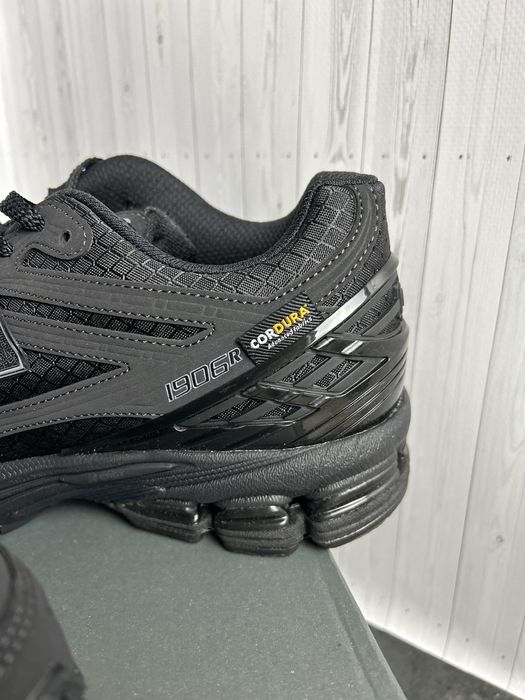 Кросівки new balance 1906r cordura оригінал  45 розмір