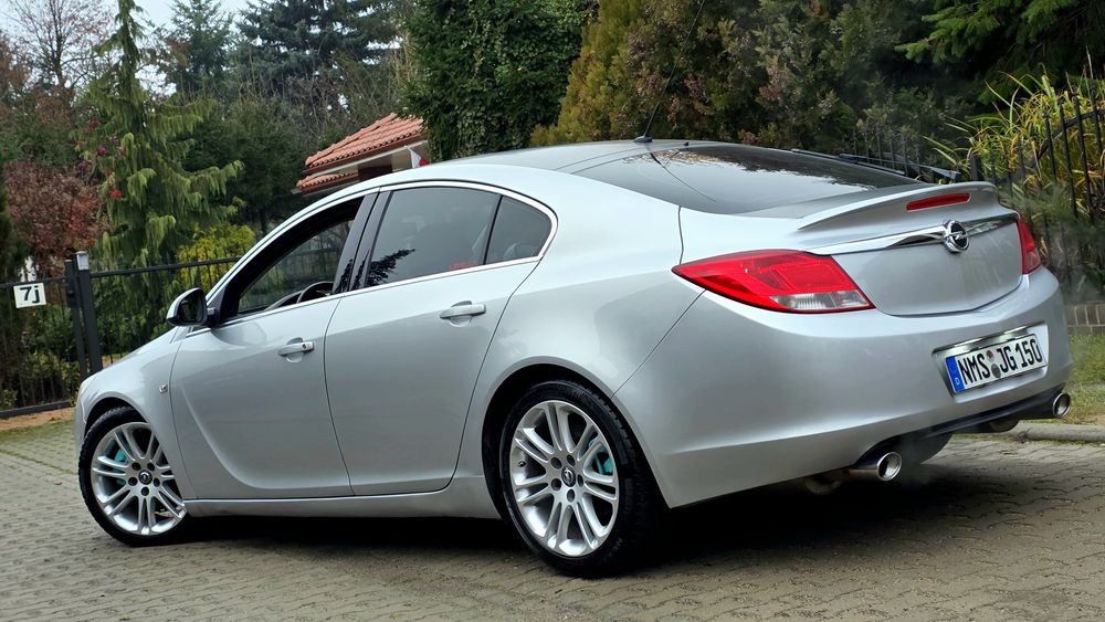 Śliczna Insignia 2.0 Turbo benzyna z Niemiec opłacona