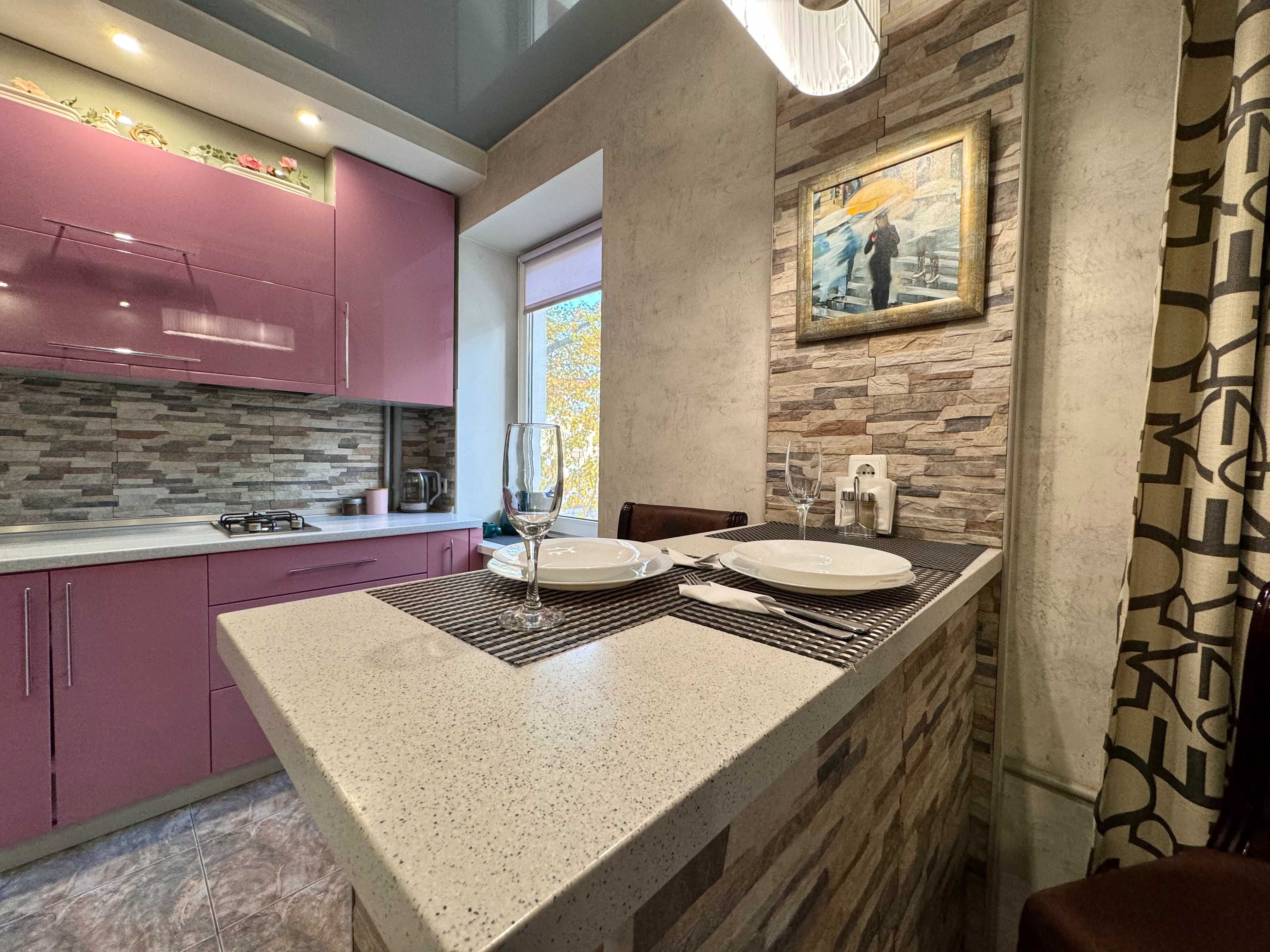 ApartPoltava Затишна студія біля театру Гоголя ПАНОРАМА,банк. ЧЕК