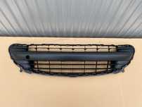 Peugeot 207 kratka grill atrapa w zderzak