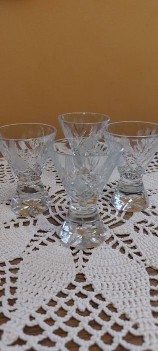 Kryształowe kieliszki 4 sztuki