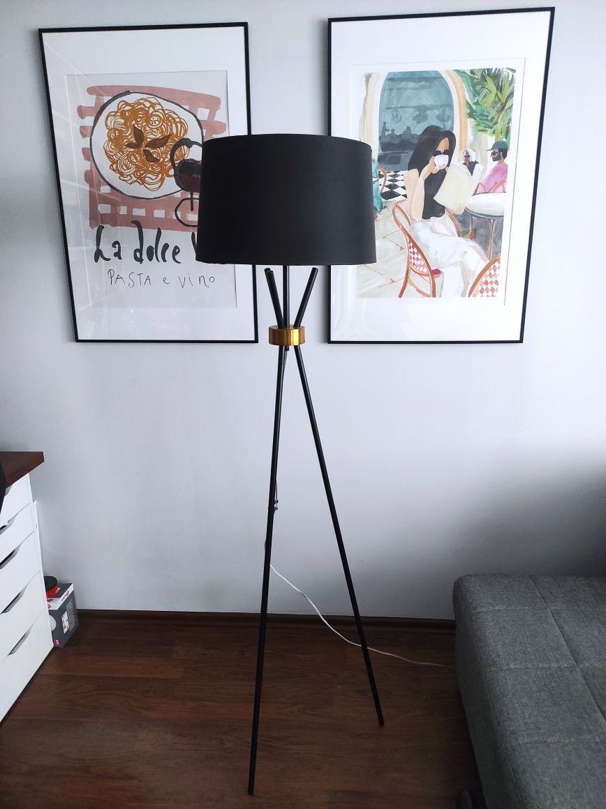 Lampa podłogowa 160 cm