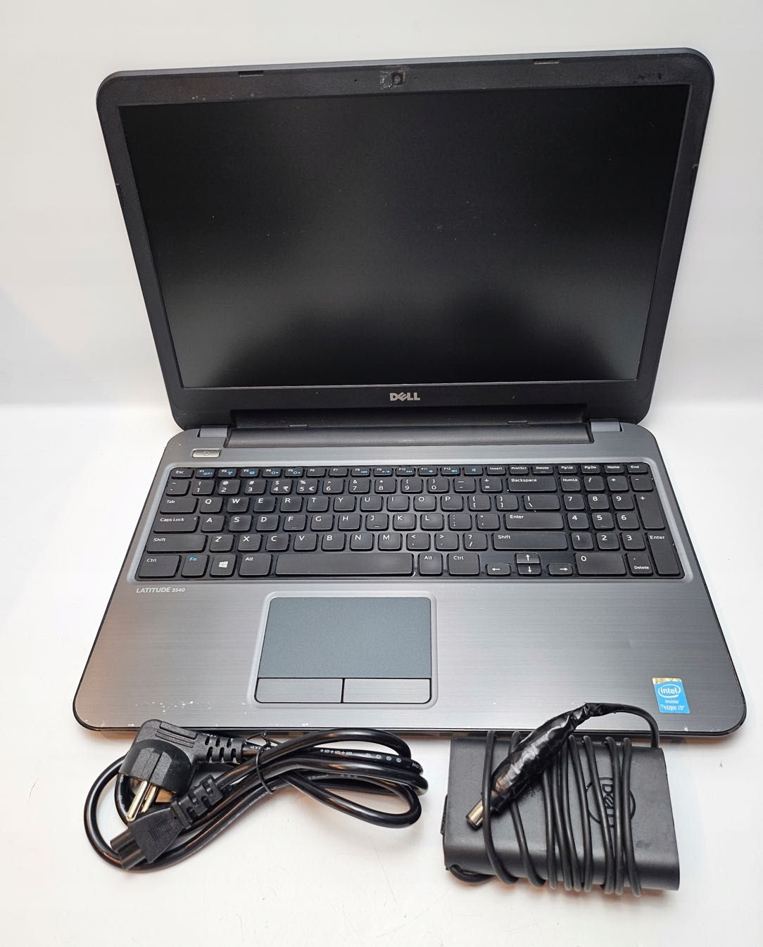 A26] Laptop Dell Latitude 3540 i3-4030U 8GB 128GB SSD Win10 bateria
