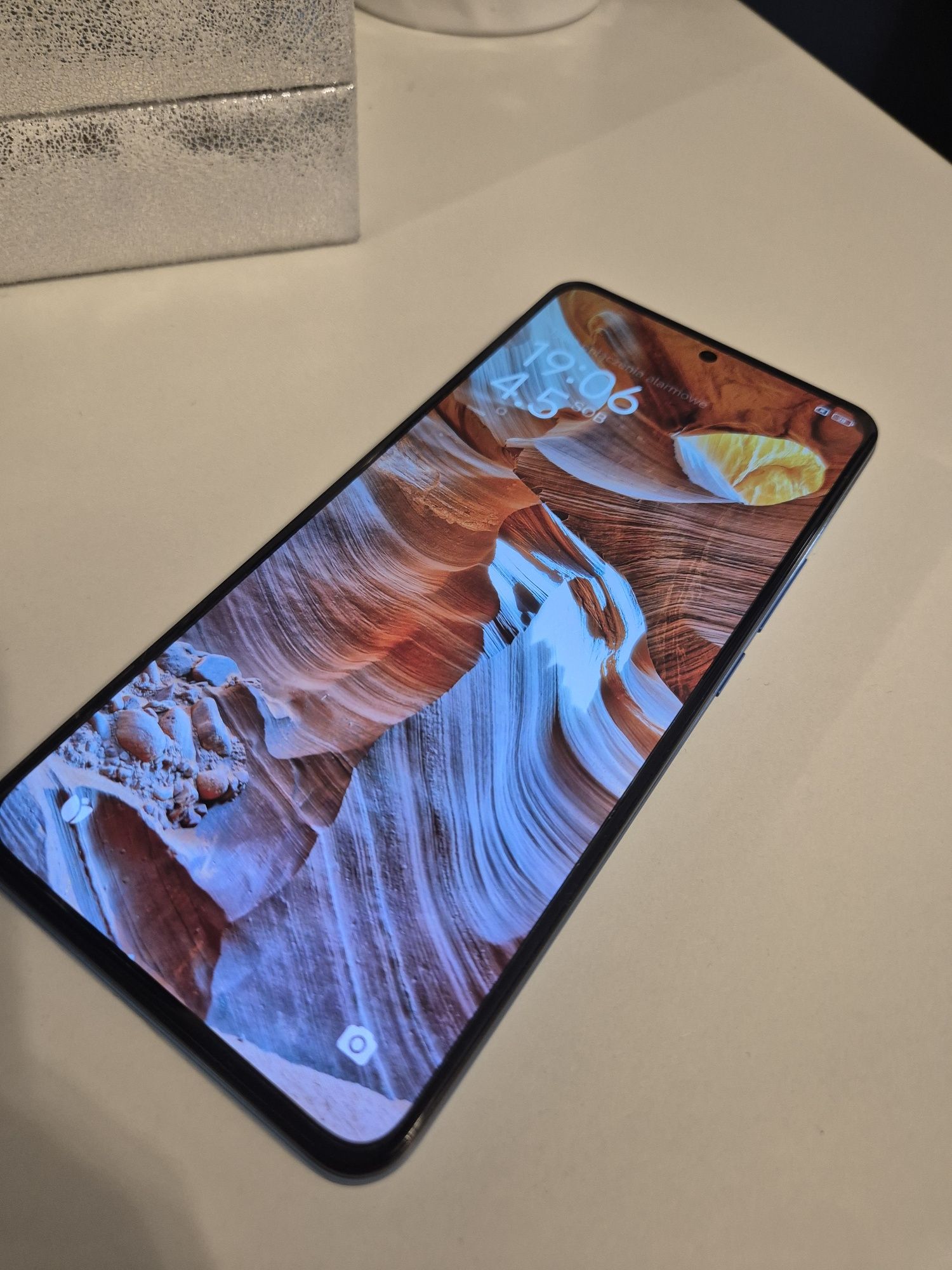 Xiaomi 12T pro, stan idealny z gwarancją do grudnia  2025 roku