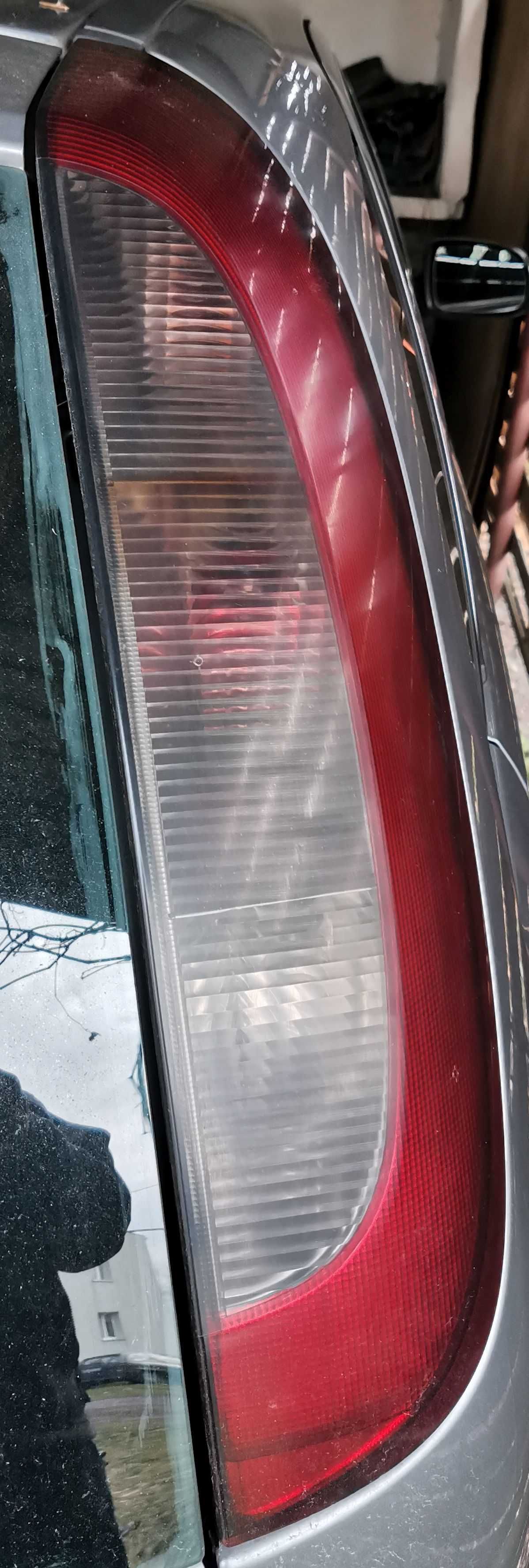 Lampa tył Opel Corsa C prawa przyciemniana