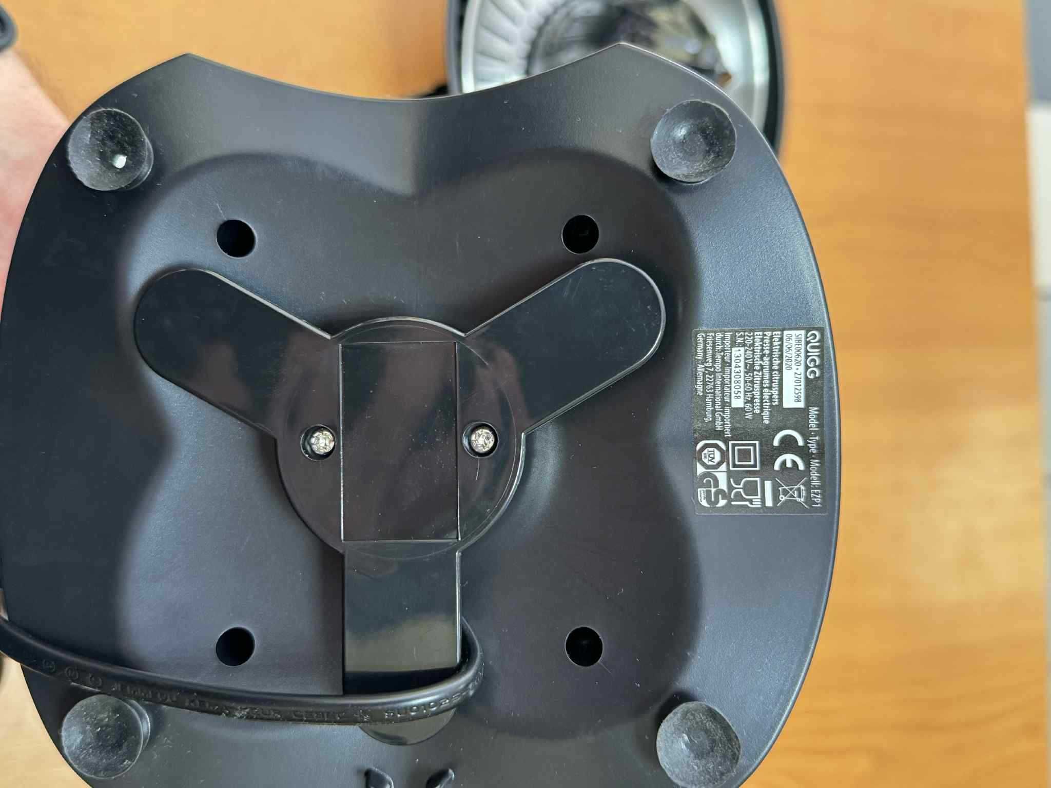 Wyciskarka do cytrusów Quigg GT-CJ-01 srebrny/szary 60 W