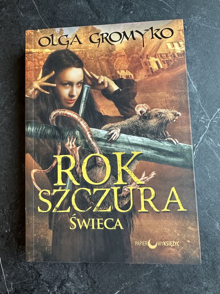 Rok szczura świeca - Olga Gromyko