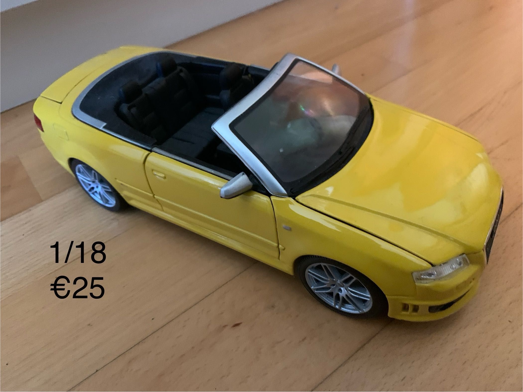 1/18 carros de  coleção