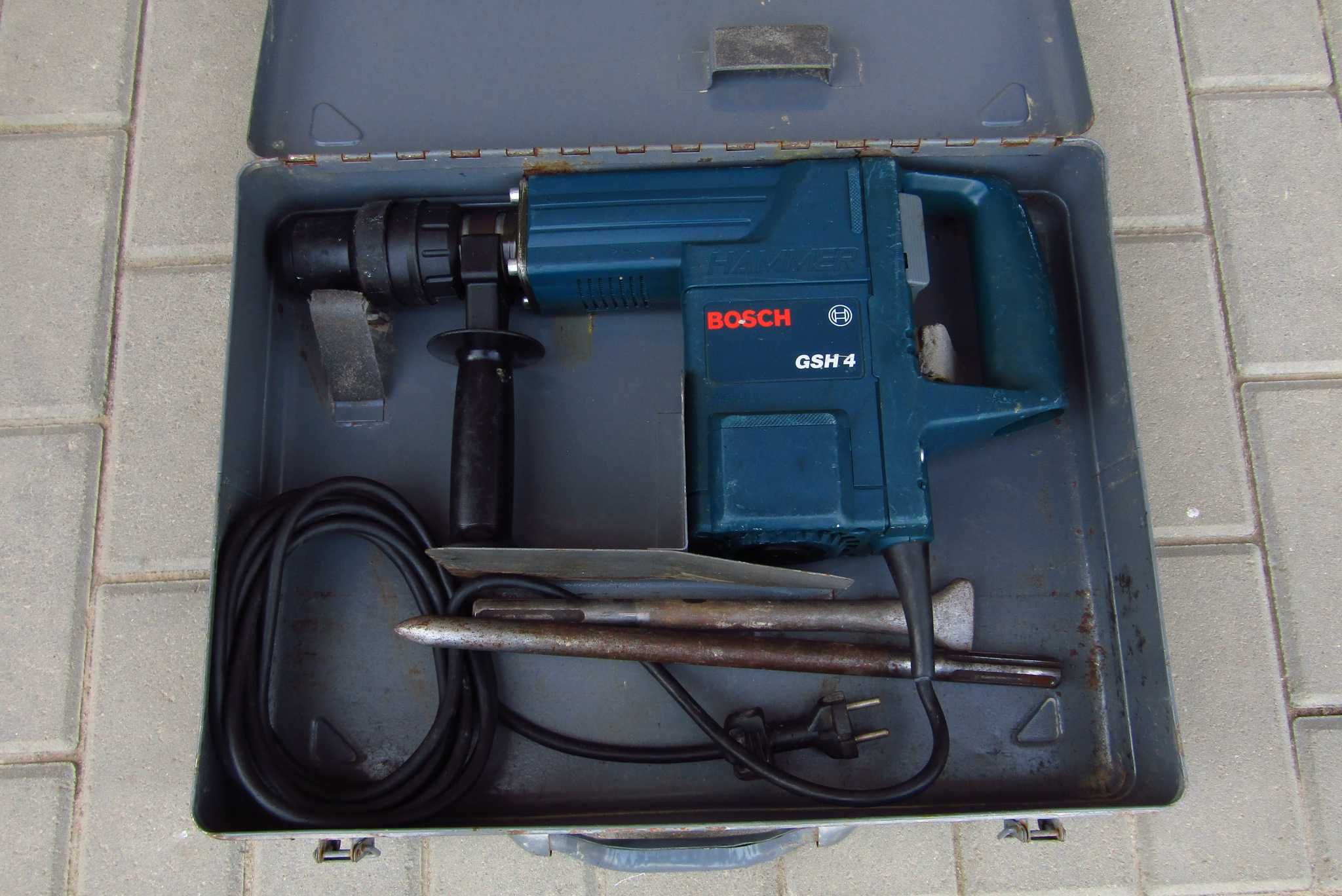 Młot Bosch GSH 4  SDS MAX