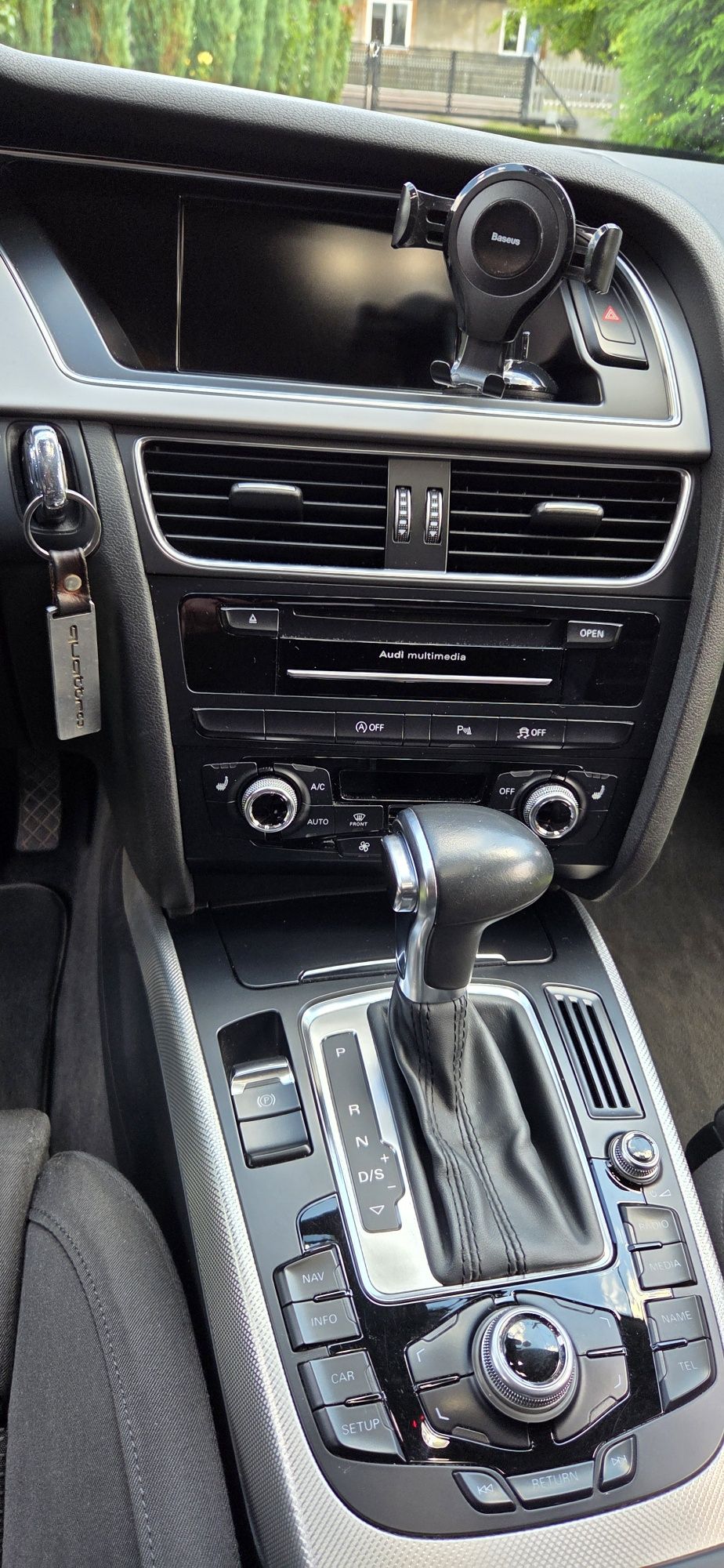Audi A4 2.0 TDI quattro s-tronic 190ps 2014