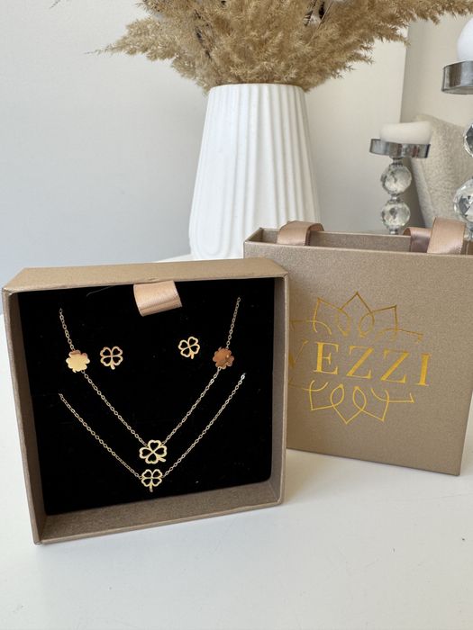 Прикраси в стилі Van Cleef & Arpels