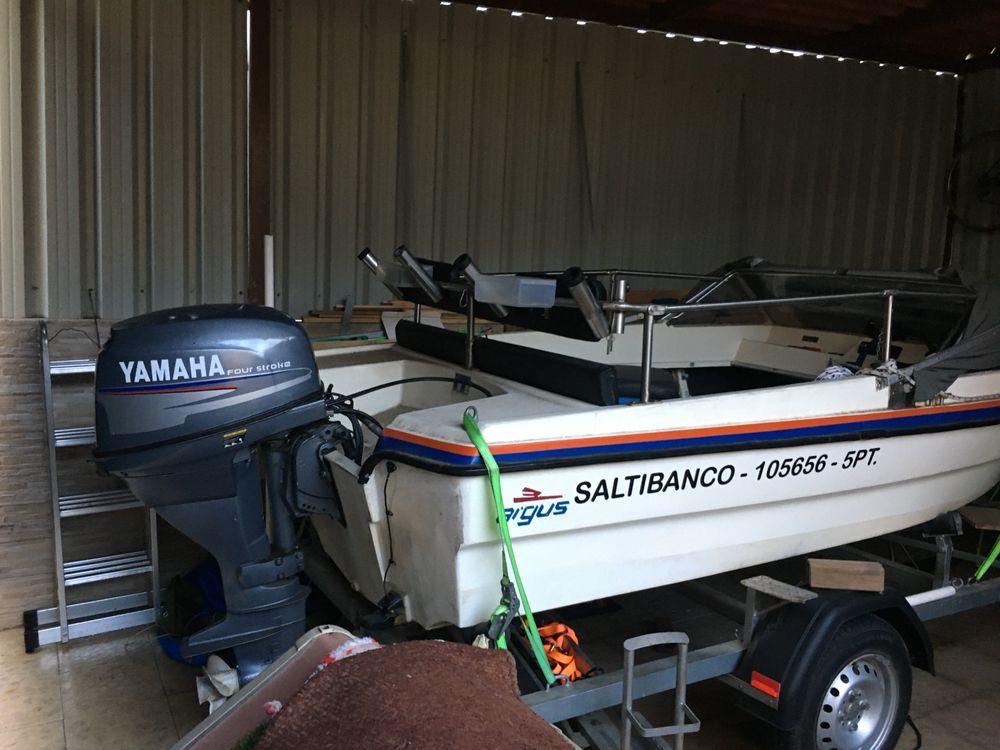 Barco Argus 1987