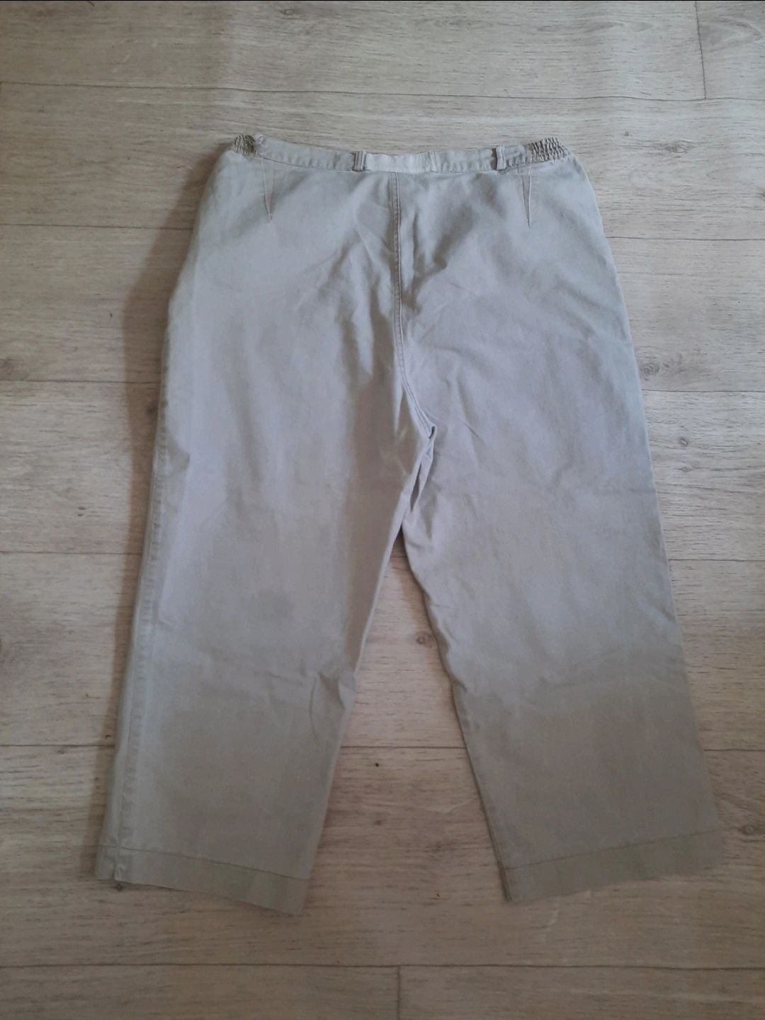 Przewiewne spodnie khaki na lato rybaczki 3/4 XL 42 L 40
