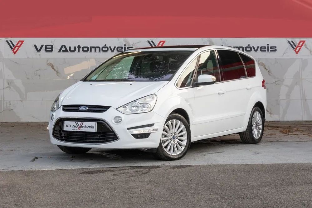 Ford S-Max 2.0 TDCi Titanium 7L 143g
