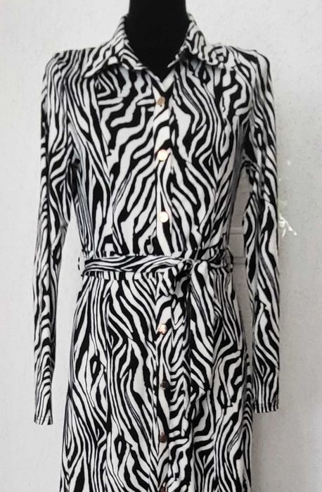 Wzór zebra sukienka czarno biała 40