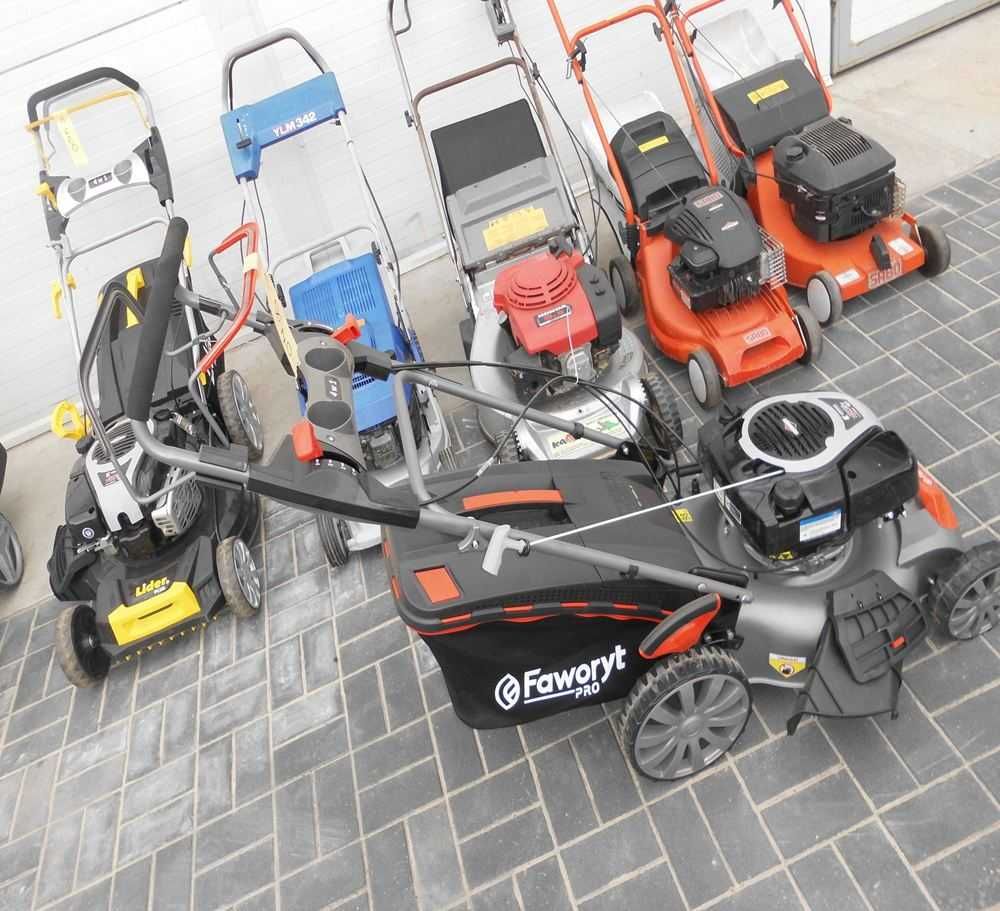 NOWA Kosiarka spalinowa z napędem i koszem BRIGGS&STRATTON 750EX  51cm