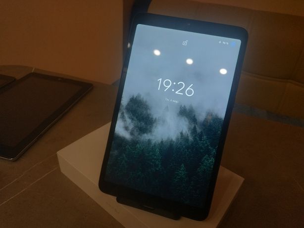 Xiaomi Mi Pad 4 4/64 GB LTE black планшет з підтримкою sim