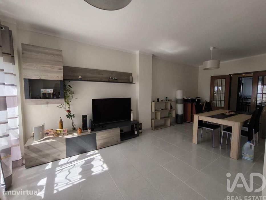 Apartamento T2 em Olhão de 95,00 m2