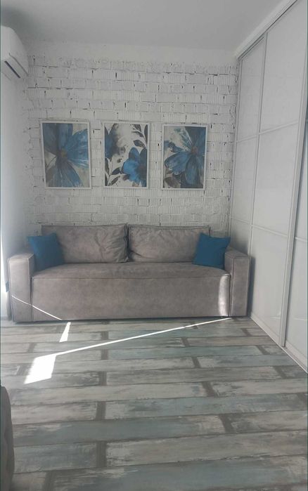 1комн квартира возле ТРЦ "Ривьера"