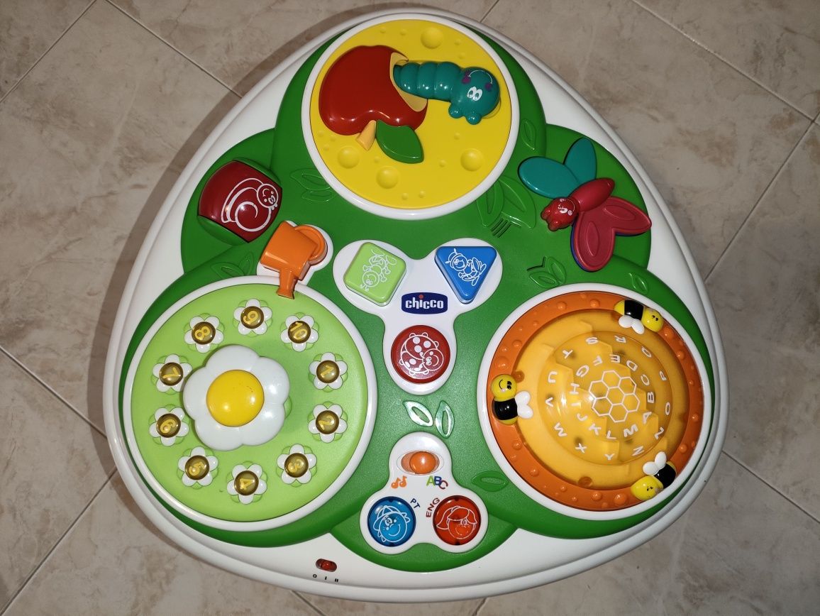 Mesa musical Chicco