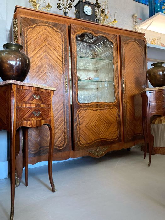 Kredens Biblioteczka  sygnowana Christian Krasslyon