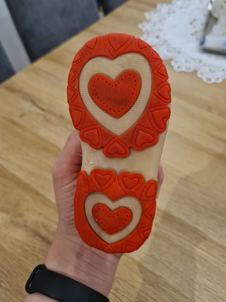 Buty butki dziewczęce 21