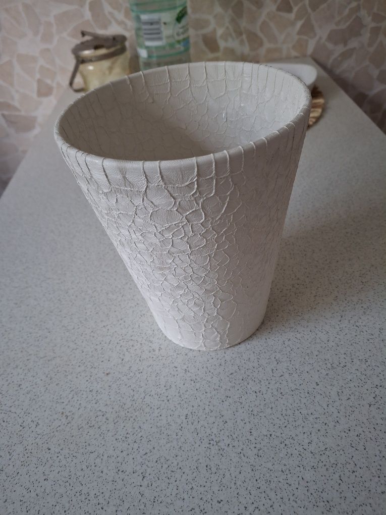 Osłonka ceramiczna do kwiatów