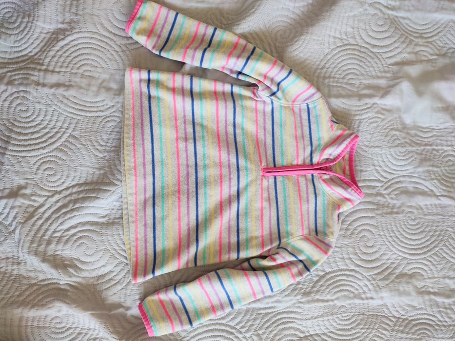 Sweterek polarowy 104