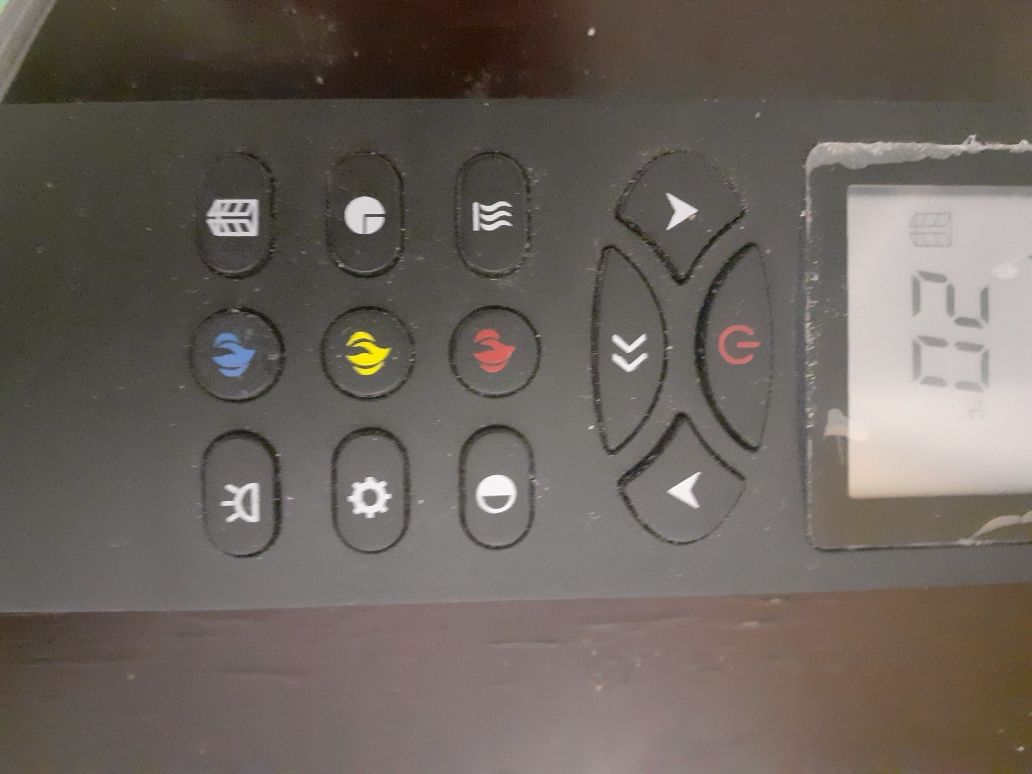 Kominek elektryczny. Odbiór osobisty .Tylko do 12 sierpnia.
Przeprowa