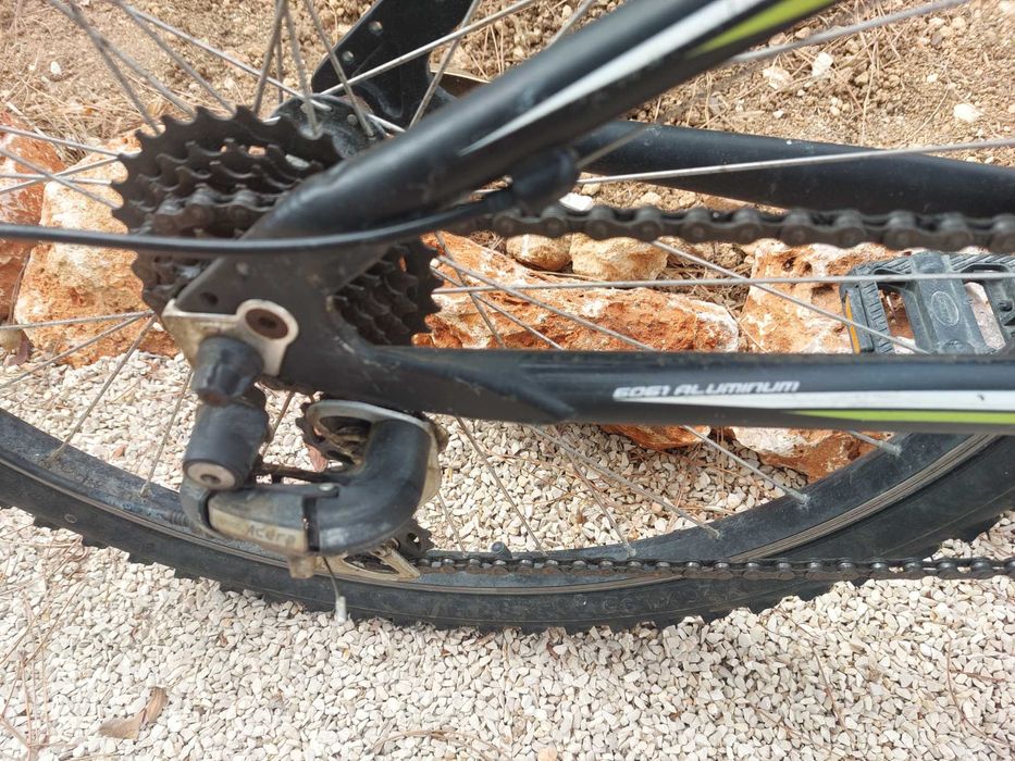 Bicicleta BTT para adolescente