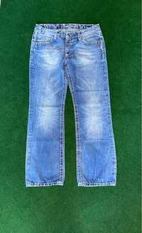 Spodnie jeansy z przetarciami Camp David rozmiar W33 L32