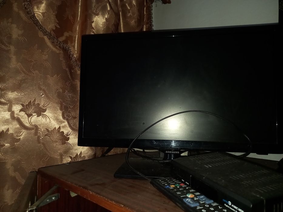 Продам два телевізори