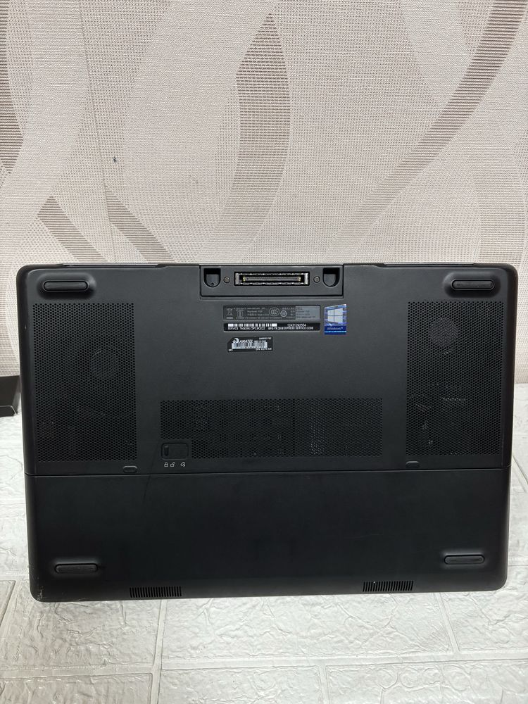 Потужний ноутбук Dell Precision 7520 FHD i7-6820HQ/32/512/M2200 4GB