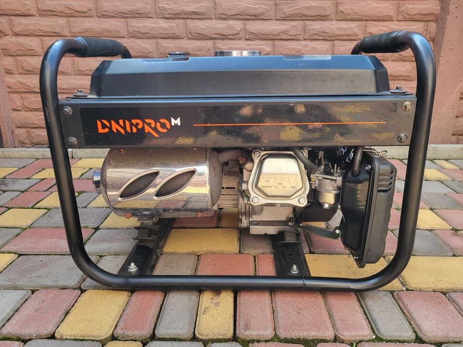 Генератор 3 КВТ днепро М