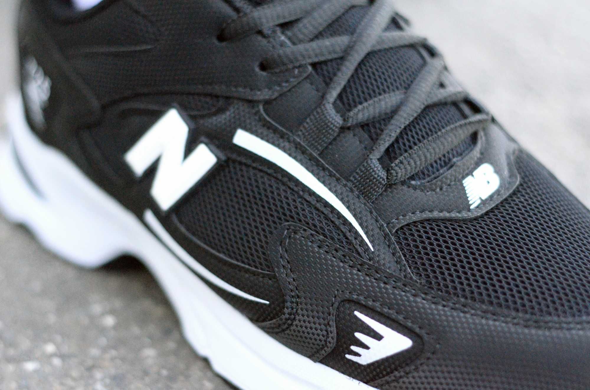 Кросівки New Balance 725 Black-white нью беленс чорні з білою підошвою