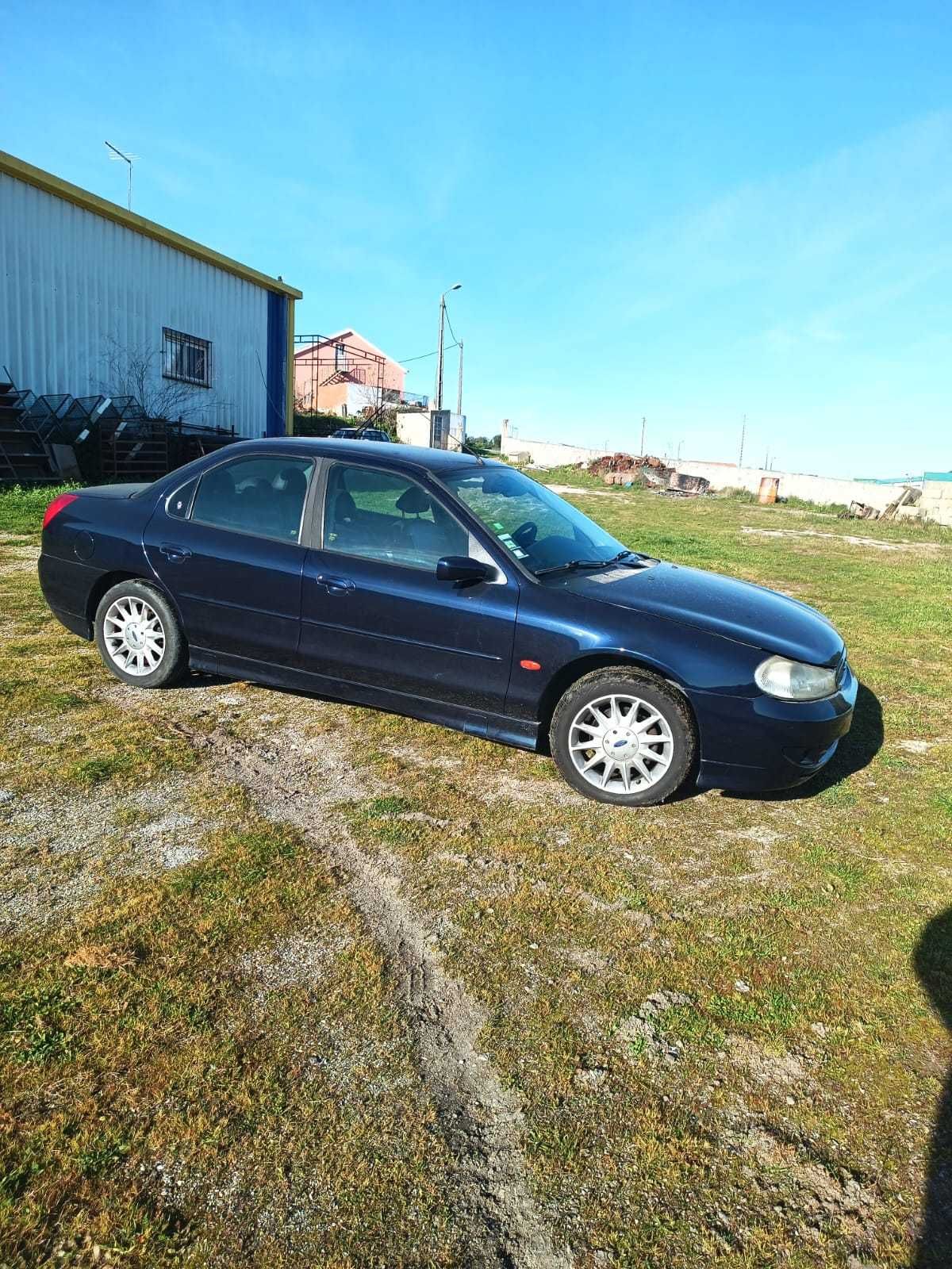 vendo  ford 2500 v6 a gpl com muitos estras carro raro.