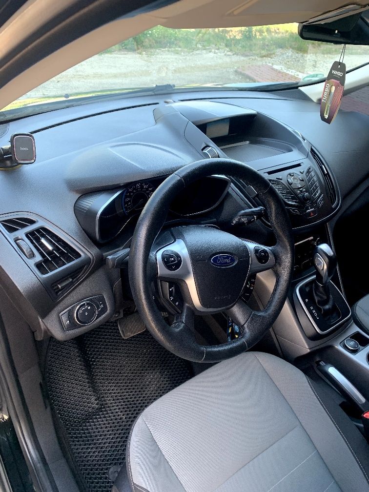 Ford C max hybrid