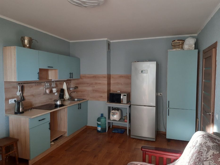 Продам 2 ком. 72 м кв. ЖК РЕВУЦКИЙ 54; 8 эт;Ремонт